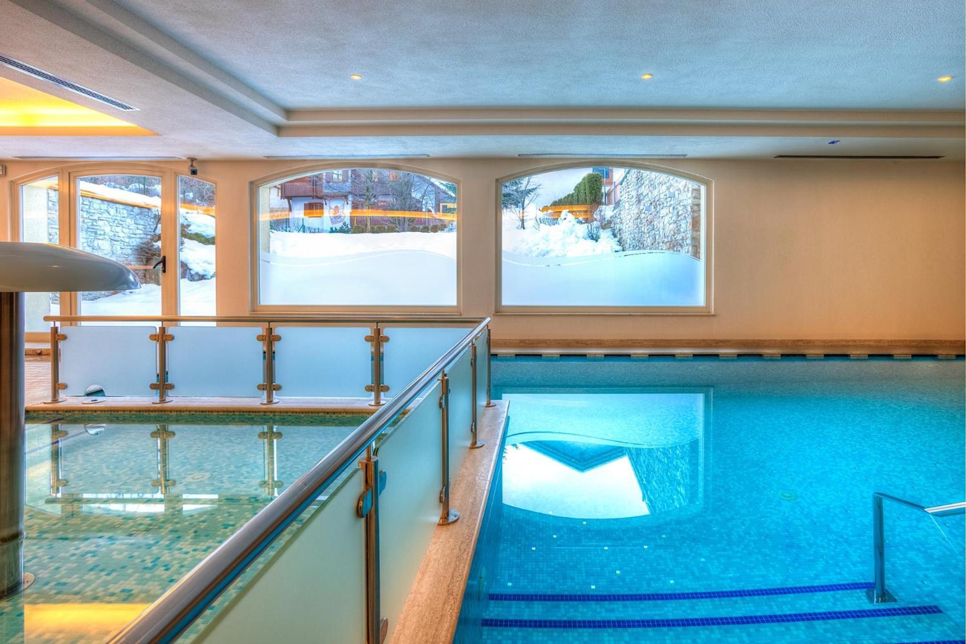 Beverly Alps Hotel & Spa Pinzolo Esterno foto