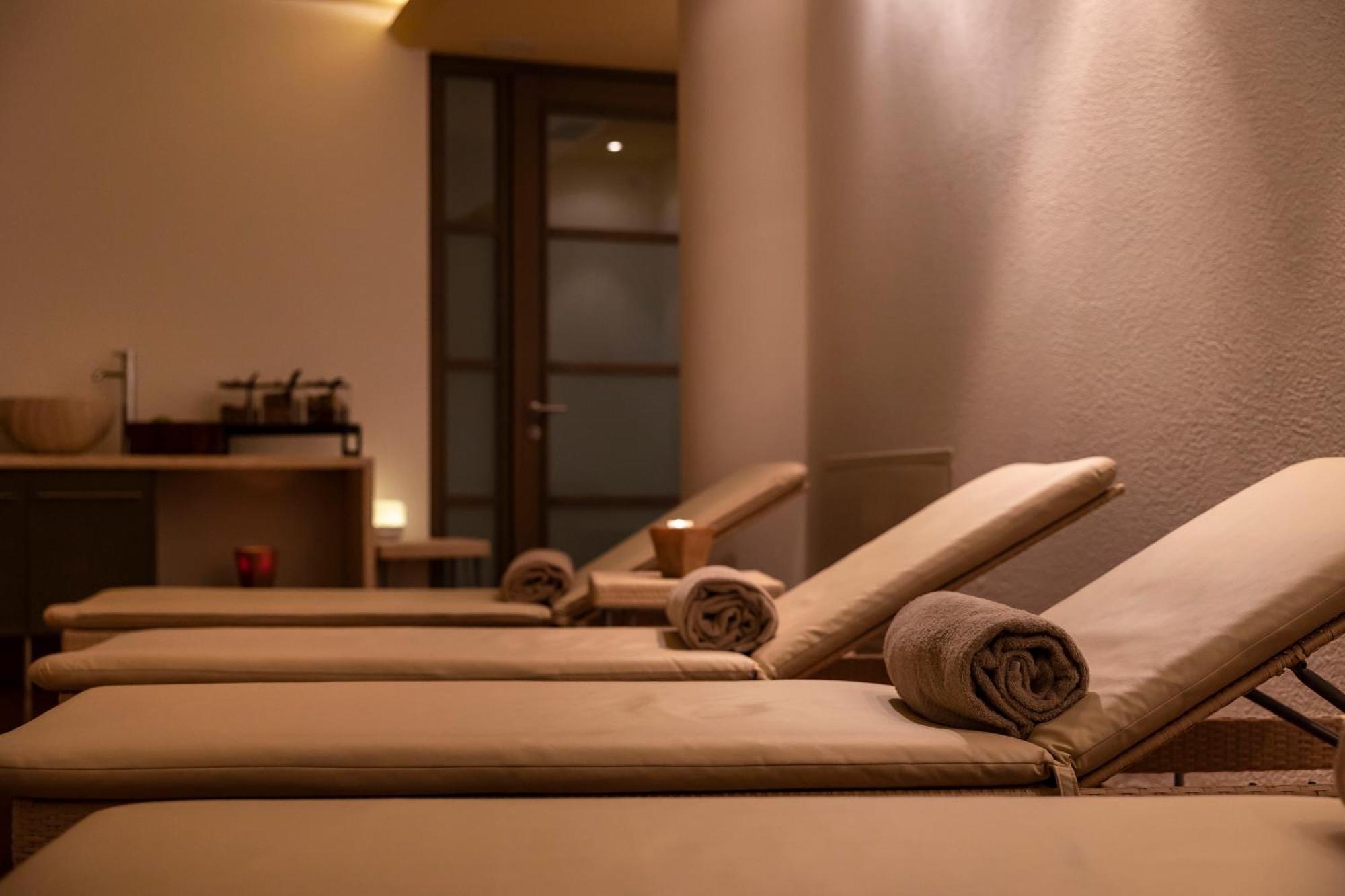 Beverly Alps Hotel & Spa Pinzolo Esterno foto